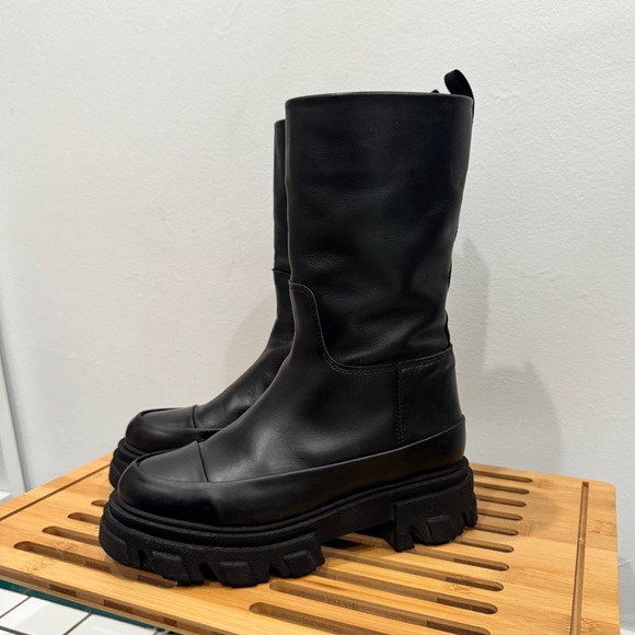 GANNI Tubular Leather Boots | Black Chunky Platform Mid-Calf Boots | Size 38 - Picture 7 of 7
